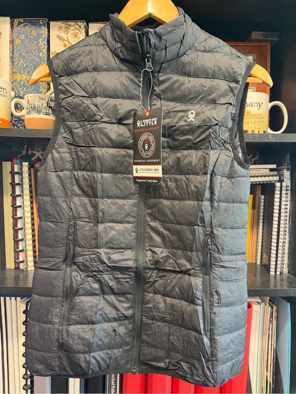 Little Donkey Andy Women's Black Quilted Puffer Vest